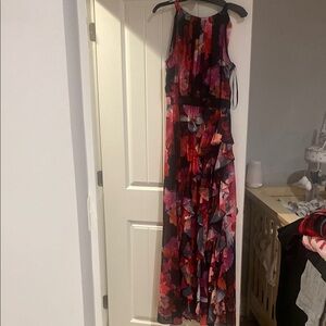 Floral Sleeveless Maxi Dress